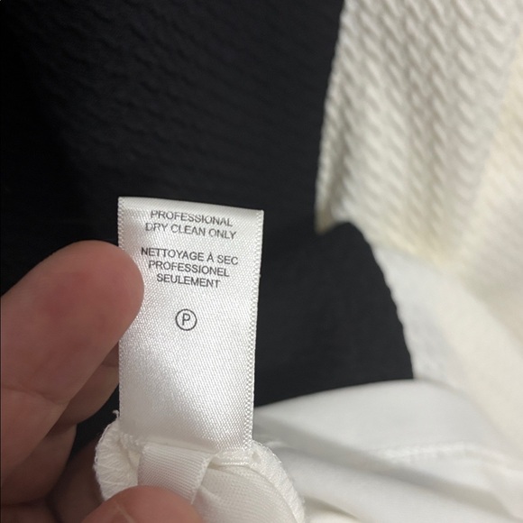 Calvin Klein Black & White Colorblock Sheath Dress Elegant Chic Midi - Picture 9 of 10